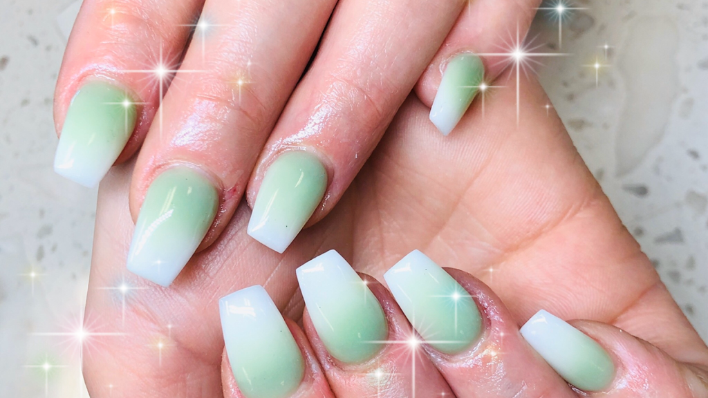 Model nails | 1119 St Marys Rd, Winnipeg, MB R2M 3T7, Canada | Phone: (204) 254-5303