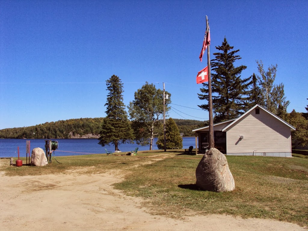 Duins Pineridge Resort | 2084 Pickerel & Jack Lake Rd, Burks Falls, ON P0A 1C0, Canada | Phone: (705) 382-2027