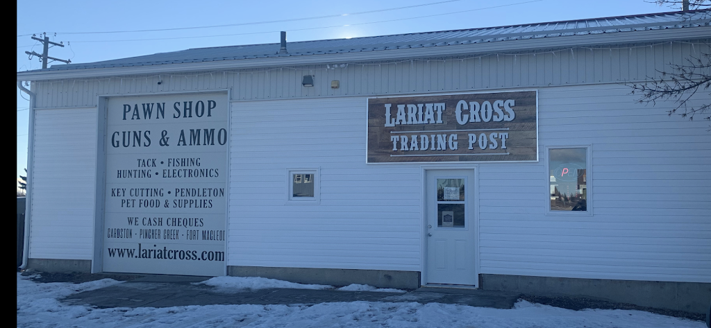 Lariat Cross Trading Post | 622 12 St, Fort Macleod, AB T0L 0Z0, Canada | Phone: (403) 659-4446
