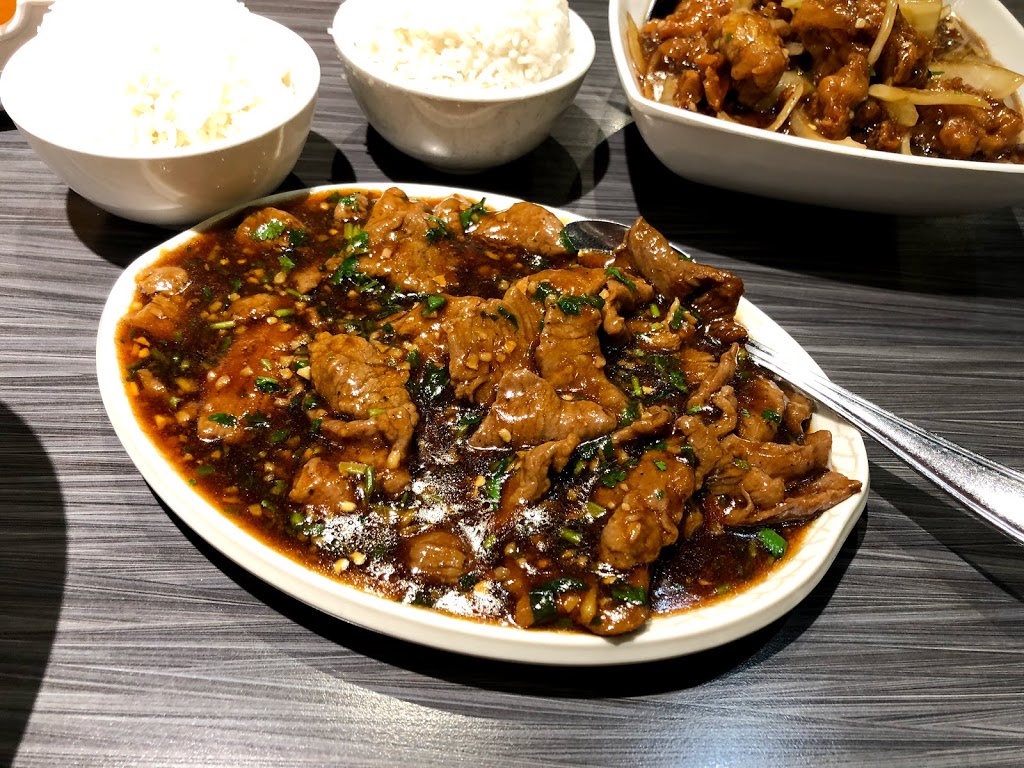 Hakka Legend Asian Cuisine | 6415 Erin Mills Pkwy, Mississauga, ON L5N 4H4, Canada | Phone: (905) 542-9888