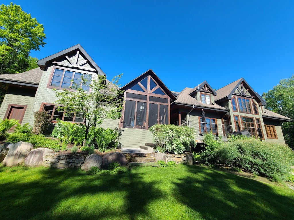 Entretien Saisonnier S.V. | 765 Rue Nelson, Mont-Tremblant, QC J8E 2W1, Canada | Phone: (819) 430-3762