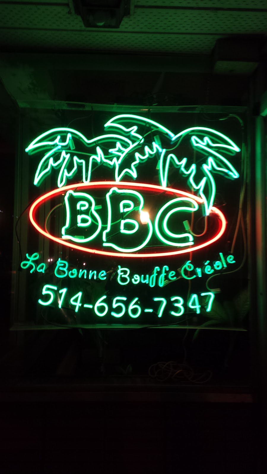 La Bonne Bouffe Creole | 3715 Rue Sainte-Catherine E, Montréal, QC H1W 2E5, Canada | Phone: (514) 656-7347