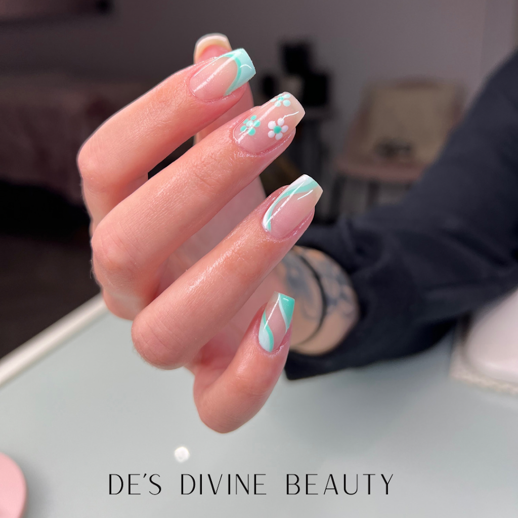 des divine beauty | 1090 Ralston Lp, Innisfil, ON L9S 0J9, Canada | Phone: (289) 380-0694