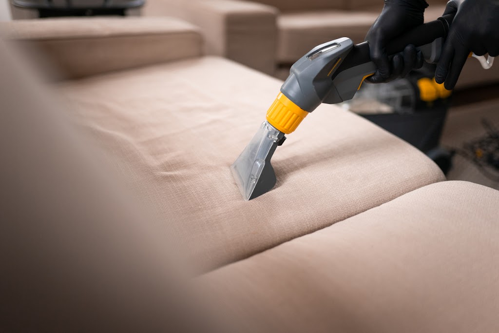 Urban West Carpet Cleaning | 8 Sunmount Gardens SE, Calgary, AB T2X 2B1, Canada | Phone: (587) 900-5353