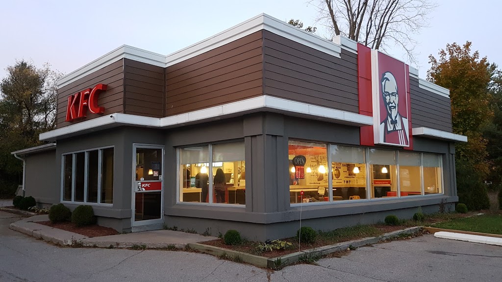 KFC | 350 Winewood Ave E, Gravenhurst, ON P1P 1B7, Canada | Phone: (705) 687-2395