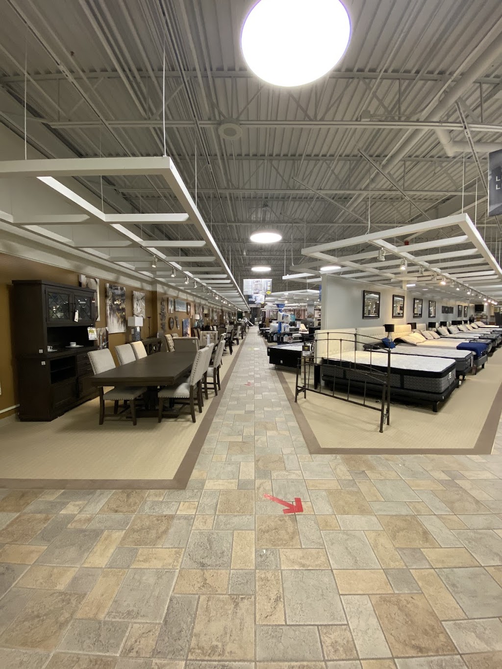 Leon’s | 81 Bryne Dr, Barrie, ON L4N 8V8, Canada | Phone: (705) 730-1777
