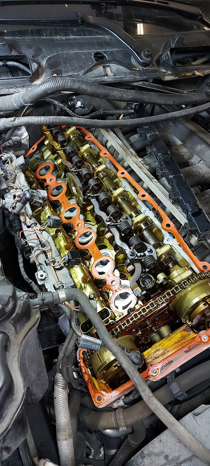 S. M. Auto & Transmition | 922 Dundas St E, Mississauga, ON L4Y 2B8, Canada | Phone: (905) 277-1333