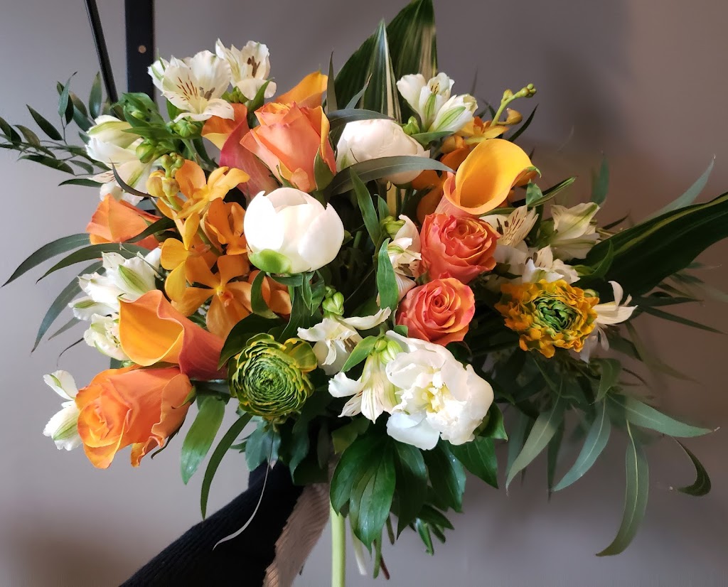 Heaven Scent Flowers | 413 19th St E, North Vancouver, BC V7L 2Z6, Canada | Phone: (604) 764-2495