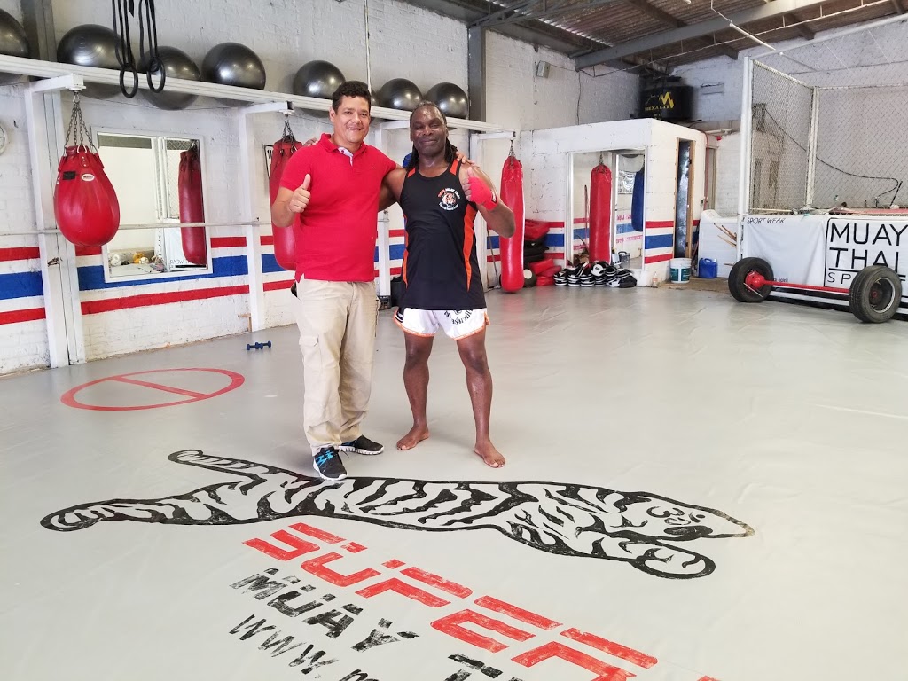 Ultimate Muay Thai | 624 Leila Ave, Winnipeg, MB R2V 1M4, Canada | Phone: (204) 881-6111