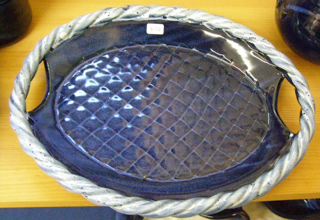 Knut Pottery | 2550 Powder Point Rd, Nanoose Bay, BC V9P 9E8, Canada | Phone: (250) 468-7633
