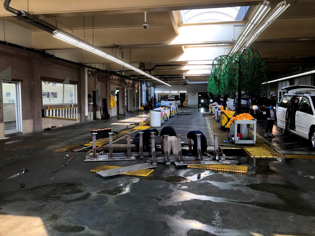 In N Out Car Wash, Detailing, Windshield Repair | 9499 Airport Rd, Brampton, ON L6S 6C7, Canada | Phone: (905) 494-5600