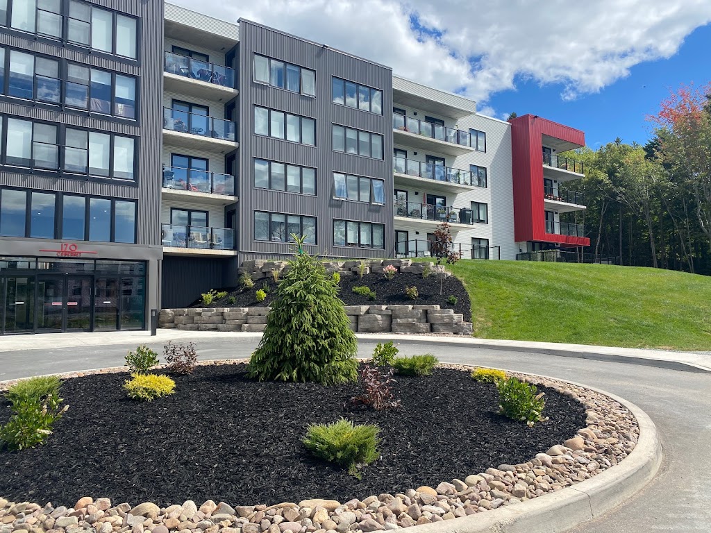 Shiraz Gardens 50+ Living | 170 Appaloosa Run, Hammonds Plains, NS B4B 0C1, Canada | Phone: (902) 431-3400