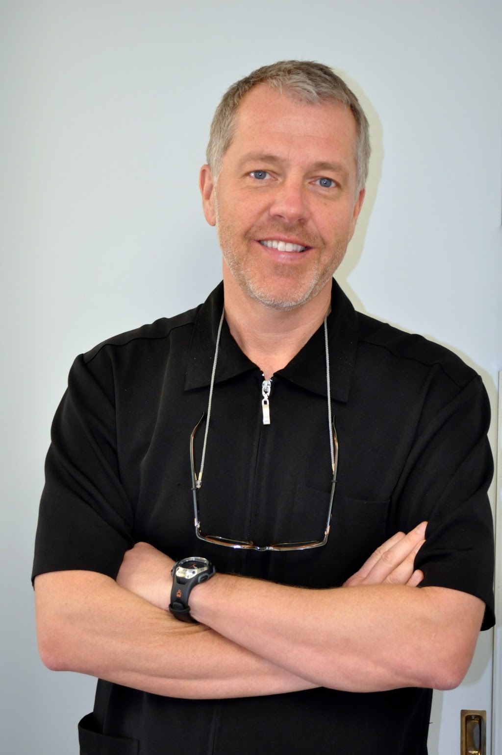 Clinique dentaire Marco Toulouse | 1275 Rue du Pont, Saint-Lambert-de-Lauzon, QC G0S 2W0, Canada | Phone: (418) 889-8174