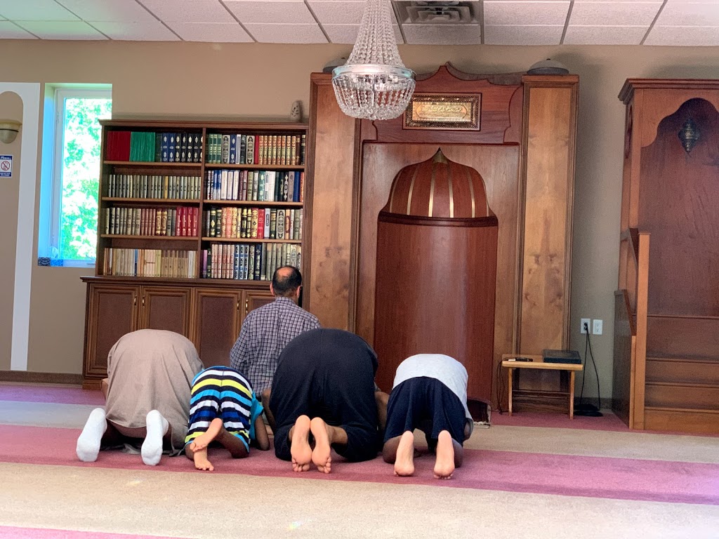 Bosnian Islamic Centre | 75 Birmingham St, Etobicoke, ON M8V 2C3, Canada | Phone: (416) 255-8338