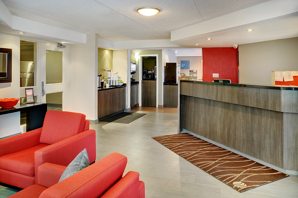 Comfort Inn | 959 Pembroke St E, Pembroke, ON K8A 3M3, Canada | Phone: (613) 735-1057