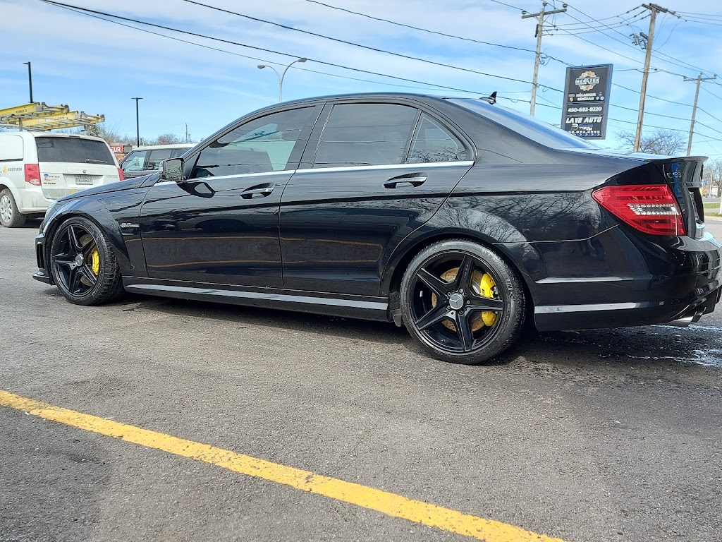 Lave-Auto Platinum | 4660 Blvd. Samson, Laval, QC H7W 2H4, Canada | Phone: (450) 934-6555