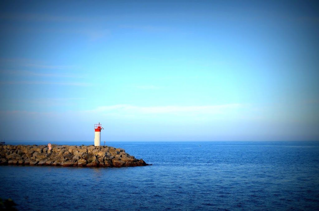 Lakefront Promenade Park | 115 Lakefront Promenade, Mississauga, ON L5E 3G9, Canada | Phone: (905) 615-4870