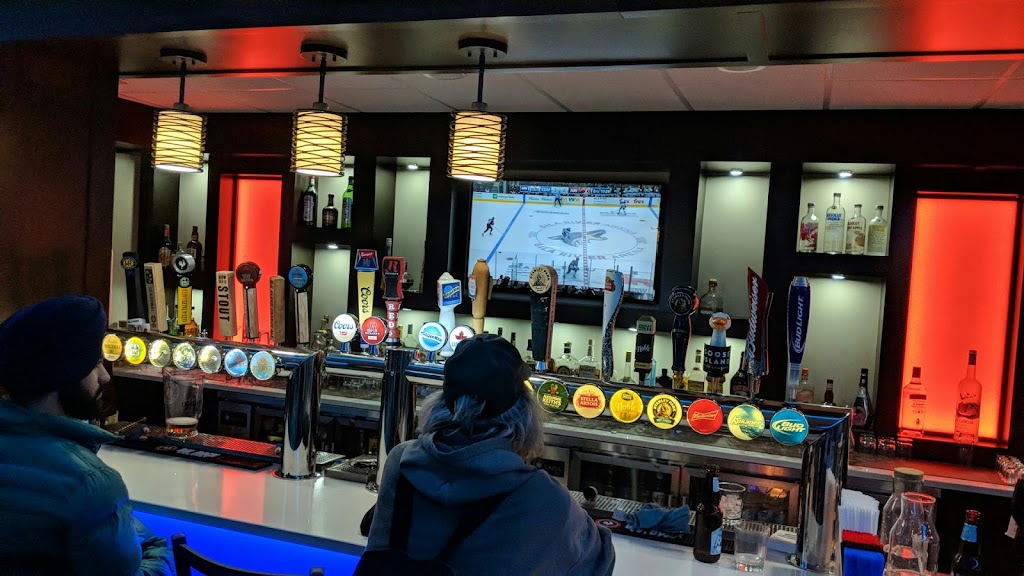 The Local TapHouse Bar and Grill | 1009 Mayor Magrath Dr S, Lethbridge, AB T1K 2P7, Canada | Phone: (403) 328-5644