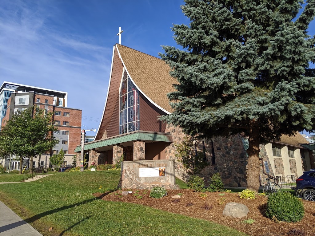 St. Michaels Catholic Church | 80 University Ave W, Waterloo, ON N2L 3C7, Canada | Phone: (519) 884-9311