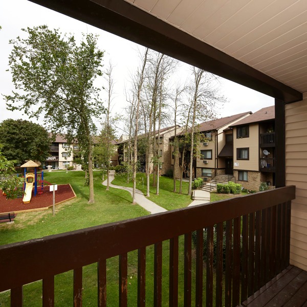 Rouge Valley Residence | 45 Generation Blvd, Scarborough, ON M1B 2K5, Canada | Phone: (416) 284-4466