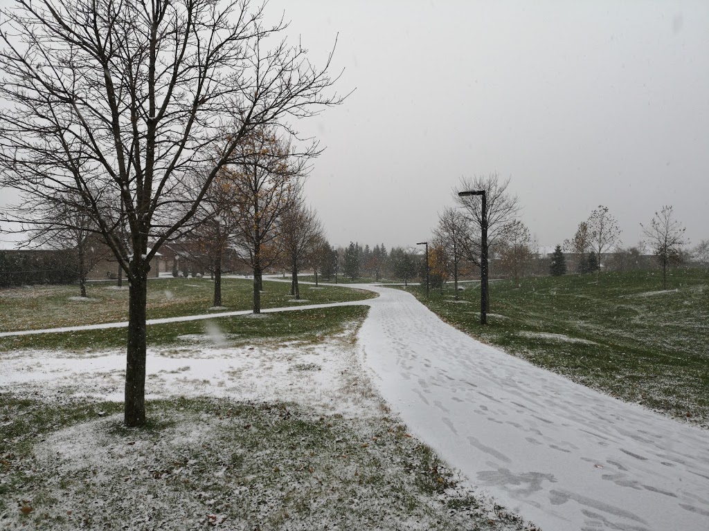 William Schwenger Park | 1111 Upper Paradise Rd, Hamilton, ON L9B 2N3, Canada