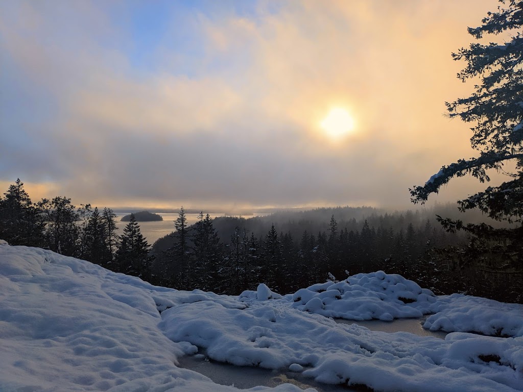 Quadra vista farmstay | Conville Bay Rd, Strathcona, BC V0P 1H0, Canada | Phone: (514) 717-8893