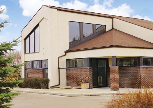 McLeod Veterinary Hospital | 880 McLeod Ave, Winnipeg, MB R2G 2T7, Canada | Phone: (204) 661-3334