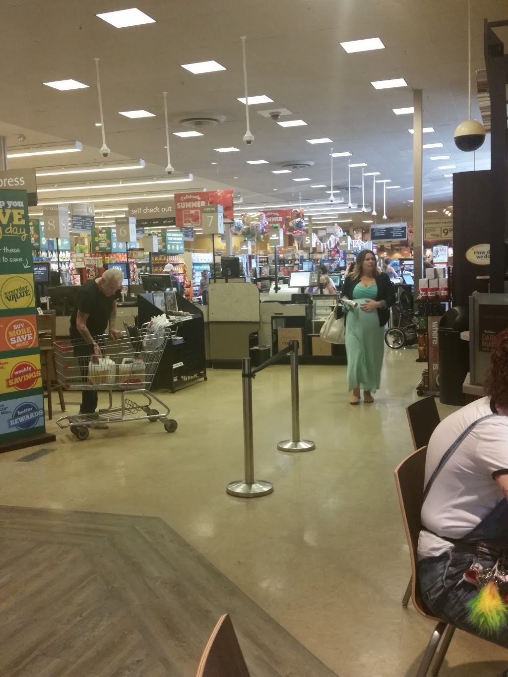 Safeway Kensington Calgary | 410 10 St NW, Calgary, AB T2N 1V9, Canada | Phone: (403) 270-3054