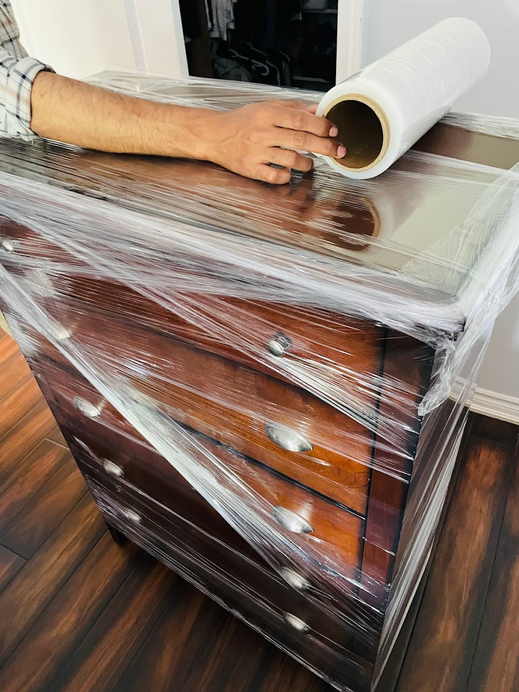 Wave Movers Kitchener | 55 Morgan Ave, Kitchener, ON N2A 2M3, Canada | Phone: (905) 321-1247
