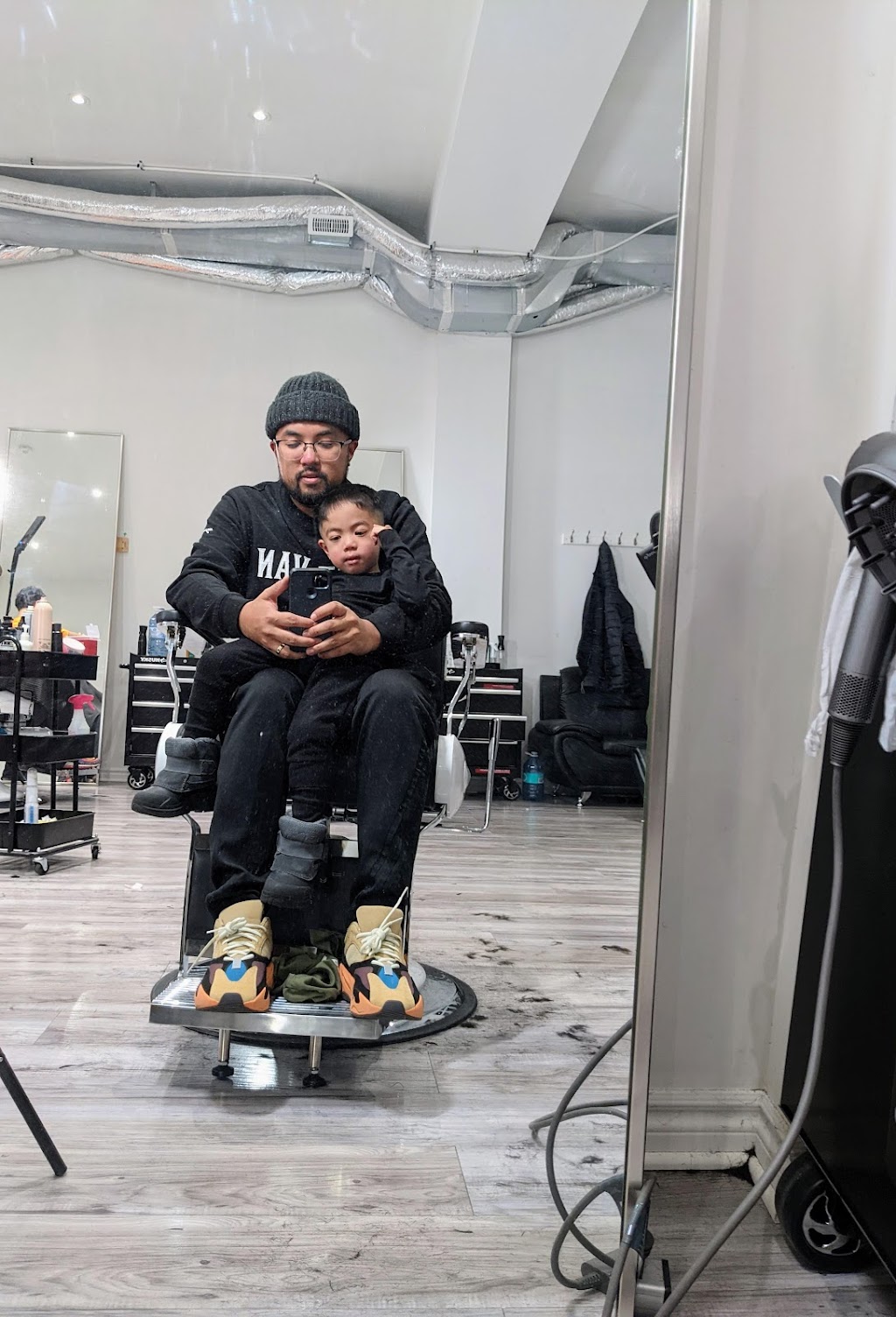 Pillar Hair Studio | 71 Fiesta Way, Whitby, ON L1P 1Y5, Canada | Phone: (905) 439-0976