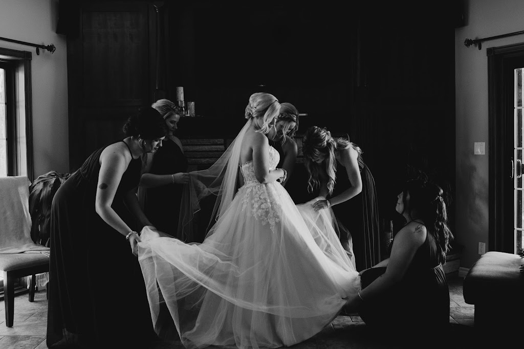 Have & Howl Photography | 168 Ontario Rd, Mitchell, ON N0K 1N0, Canada | Phone: (226) 303-4005