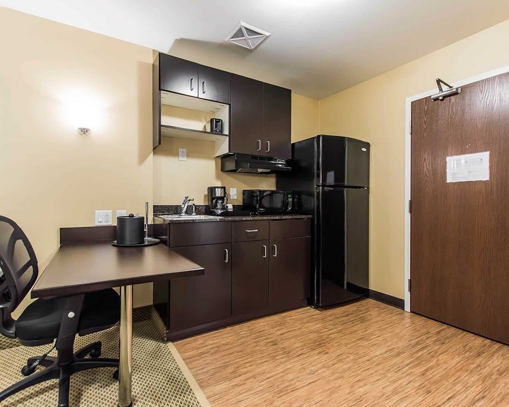 Quality Inn | 2530 Mountain Rd, Moncton, NB E1G 1B4, Canada | Phone: (506) 386-6749
