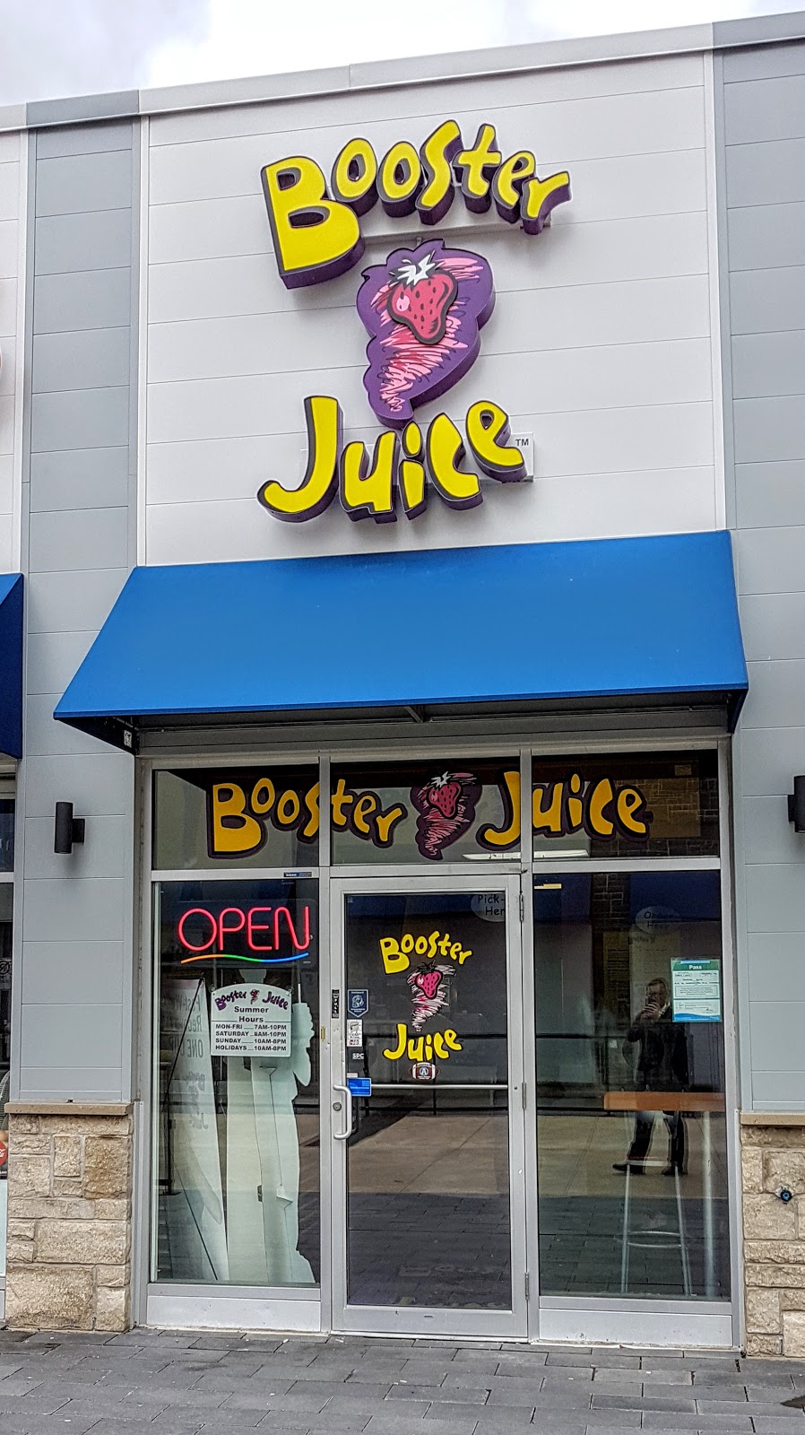 Booster Juice | 80 Courtneypark Dr E Unit K6, Mississauga, ON L5T 2Y3, Canada | Phone: (905) 795-7707