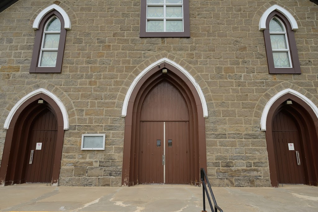 Saint-Joseph Catholic Church at Huntingdon | 16 Rue York, Huntingdon, QC J0S, Canada | Phone: (450) 264-5403