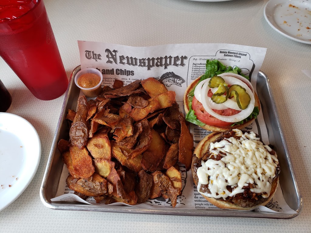 Route 42 Diner and Dairy Bar | 2825 County Rd 42, Windsor, ON N0R 1L0, Canada | Phone: (519) 966-5992