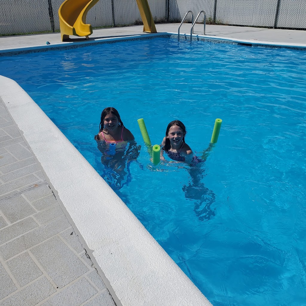 Acme Swimming Pool | 219 Allison St, Acme, AB T0M 0A0, Canada | Phone: (403) 546-3017