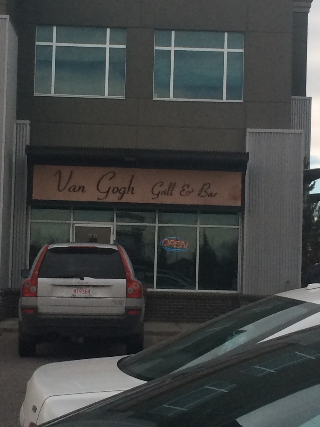 Van Gogh Grill & Bar | 308-11245 Valley Ridge Dr NW, Calgary, AB T3B 5V8, Canada | Phone: (403) 288-9664