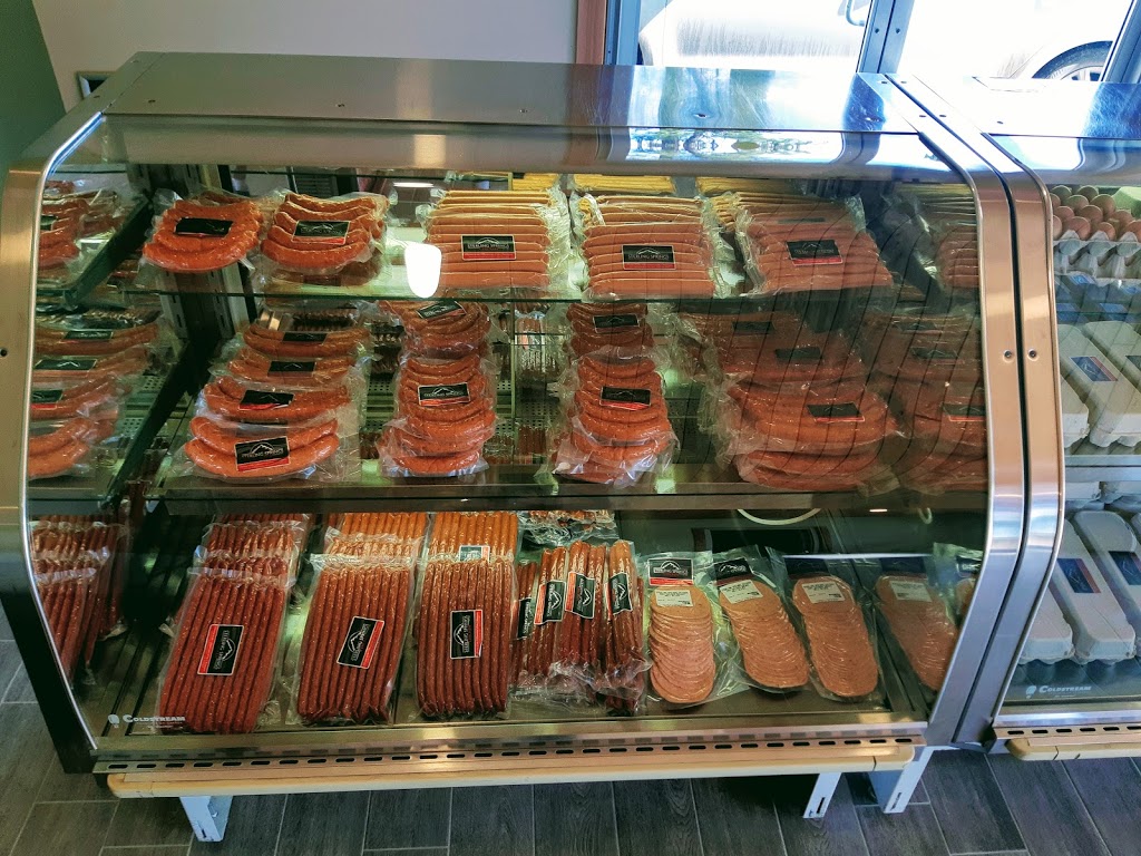 Sterling Springs Chicken | 5598 BC-97, Columbia-Shuswap D, BC V0E, Columbia-Shuswap D, BC V0E, Canada | Phone: (250) 309-2317