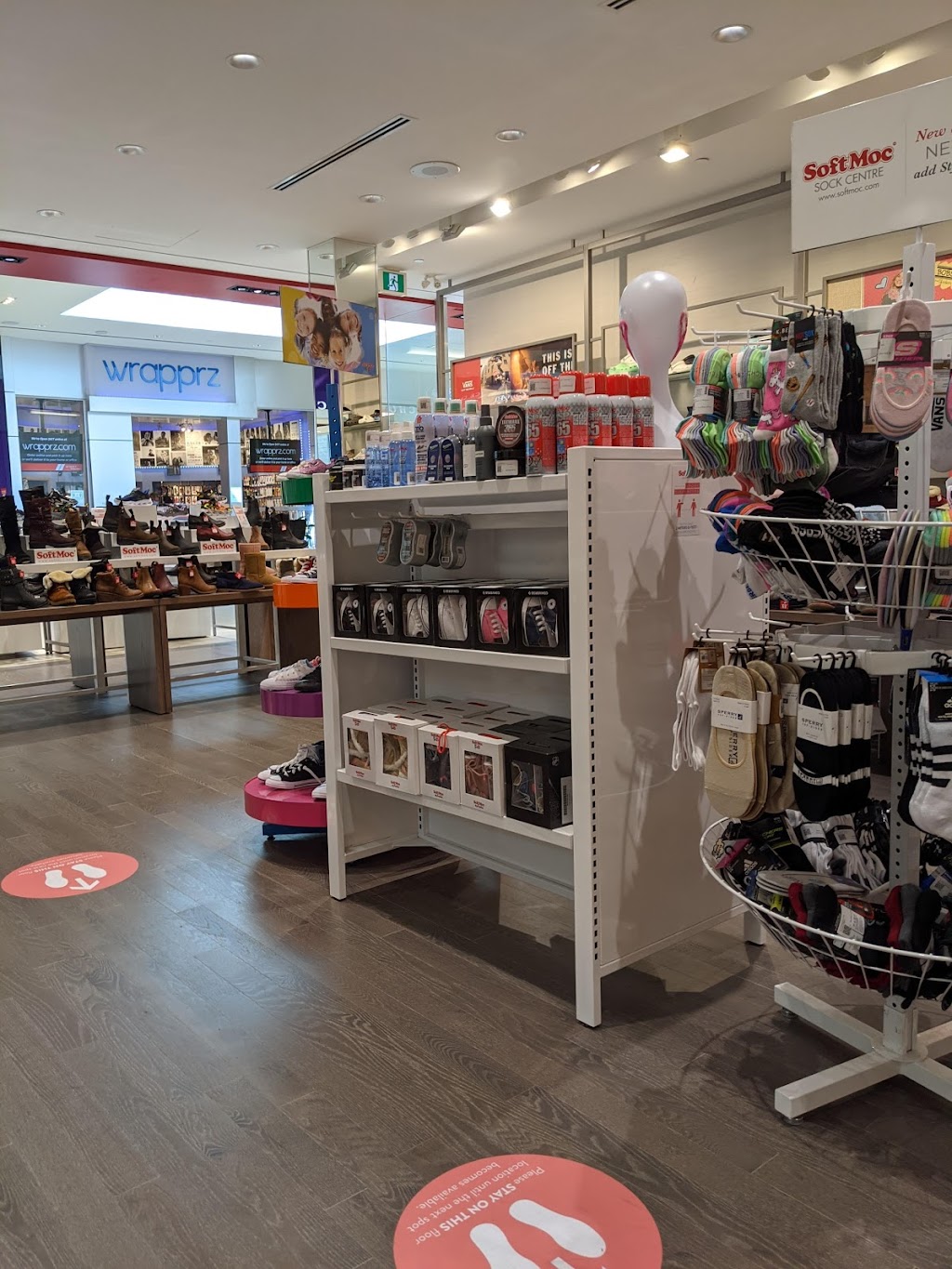 SoftMoc | Hillside Centre, 1644 Hillside Ave #54, Victoria, BC V8T 2C5, Canada | Phone: (250) 370-7567