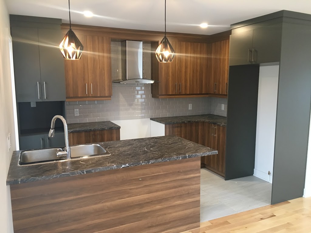 Solution Habitations | 5975 Rue de lENA, Saint-Hubert, QC J3Y 8Y9, Canada | Phone: (514) 927-5780