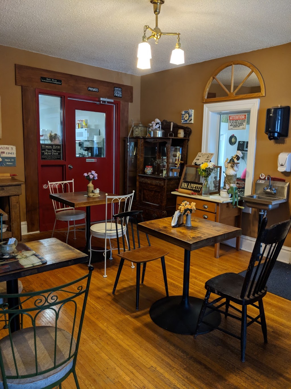 Wellesley Gourmet Meat and Cheese | 1211 Queens Bush Rd, Wellesley, ON N0B 2T0, Canada | Phone: (519) 656-2525