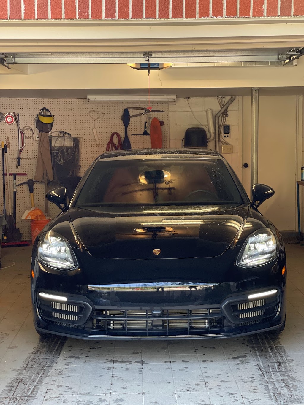 Car Wash Pros | Mobile car wash/service | Wellington St E, Aurora, ON L4G 4A4, Canada | Phone: (416) 400-1112