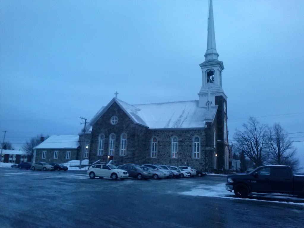 Église St-Médard | Warwick, QC J0A 1M0, Canada | Phone: (819) 358-2221