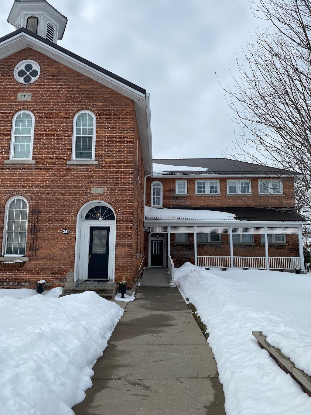 Passages - End of Life Services | 241 Ridge Rd N, Ridgeway, ON L0S 1N0, Canada | Phone: (289) 475-2160