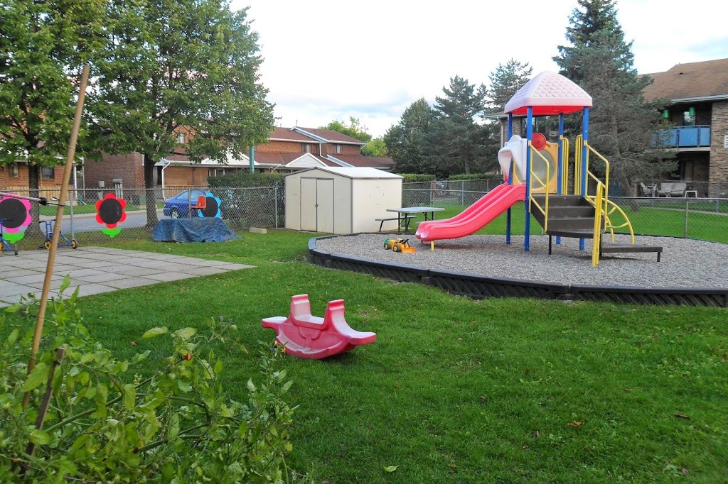 Tots-n-Tikes Daycare | 8055 McLeod Rd, Niagara Falls, ON L2H 2Y6, Canada | Phone: (905) 354-7728