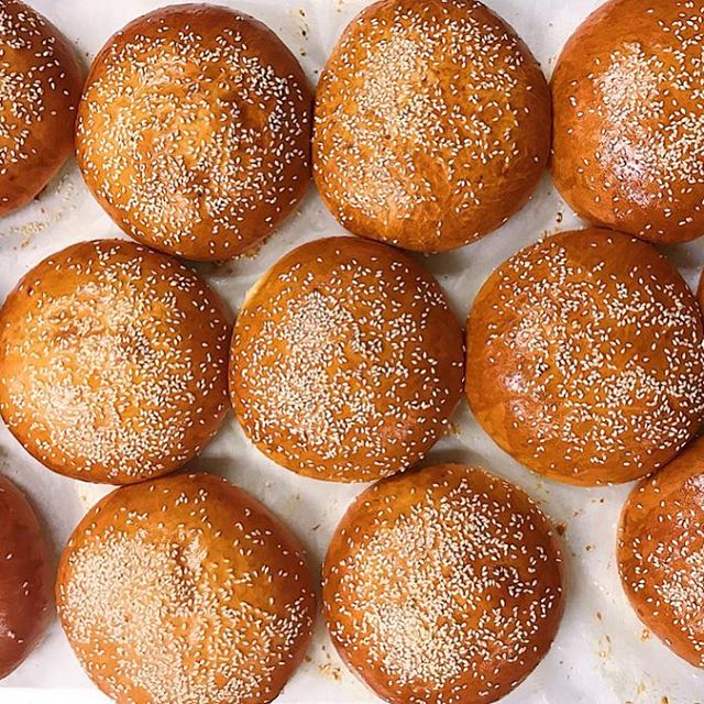 Tasse Bakery | 3220 5 Ave NE #14, Calgary, AB T2A 5N1, Canada | Phone: (403) 452-5035