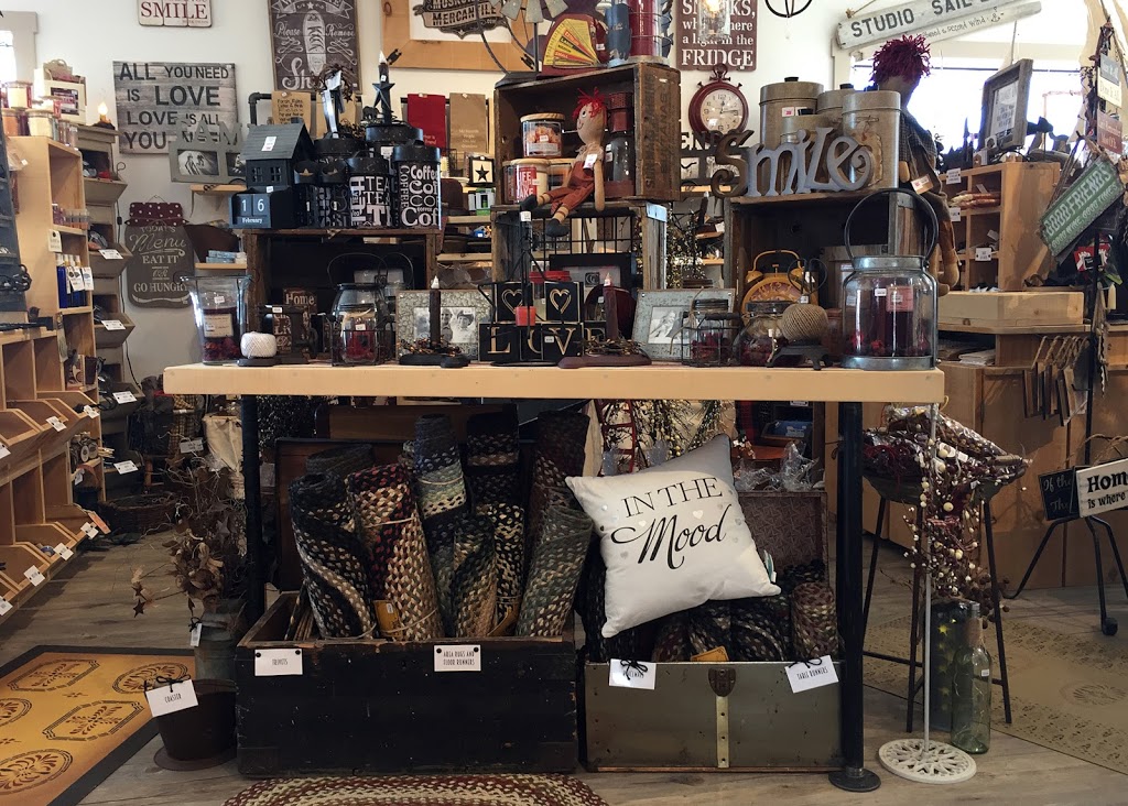 Muskoka Mercantile | 908 Bay St, Gravenhurst, ON P1P 1Z9, Canada | Phone: (705) 571-3402