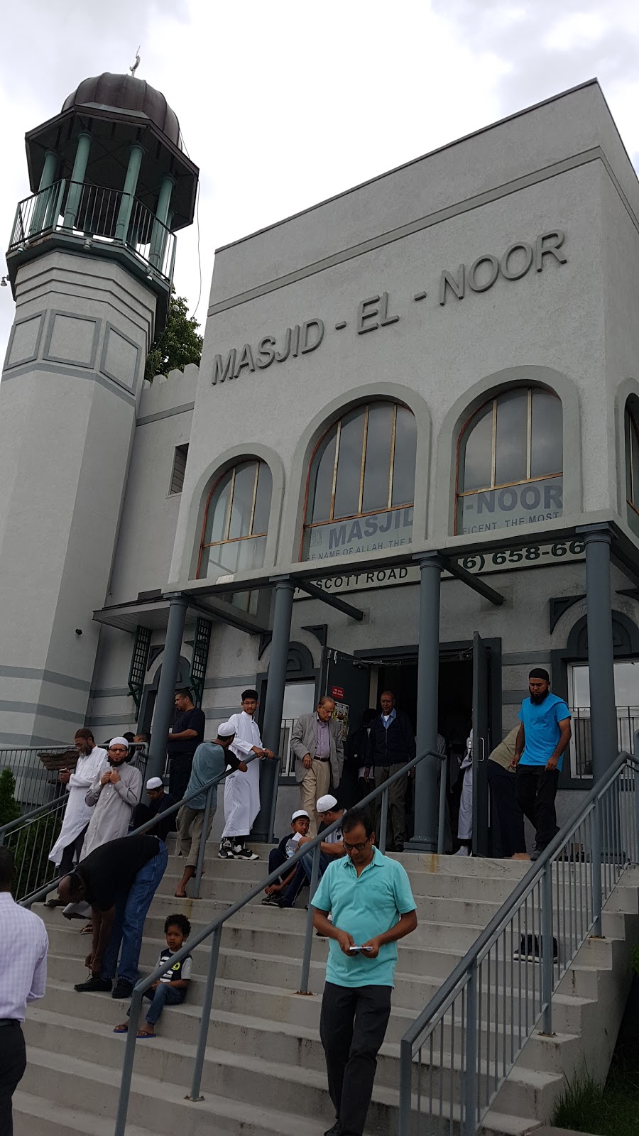 Masjid-El-Noor | 277 Scott Rd, York, ON M6M 3V3, Canada | Phone: (416) 658-6667