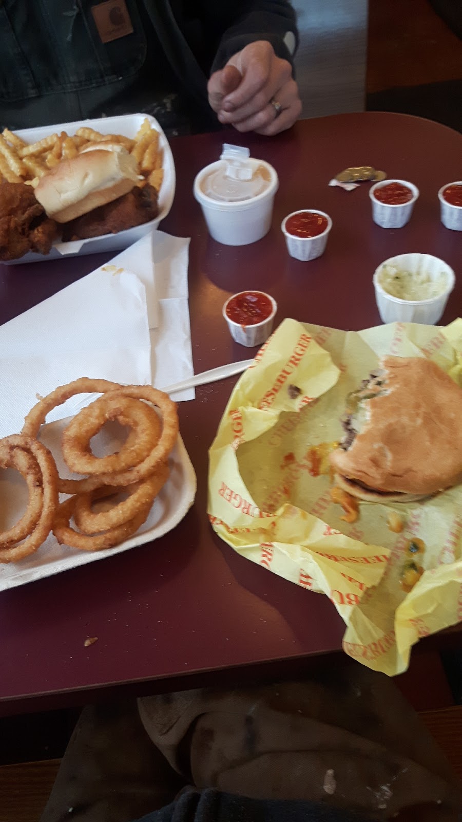 K & B Take-Out | 3149 Main St, Salisbury, NB E4J 2K2, Canada | Phone: (506) 372-5989