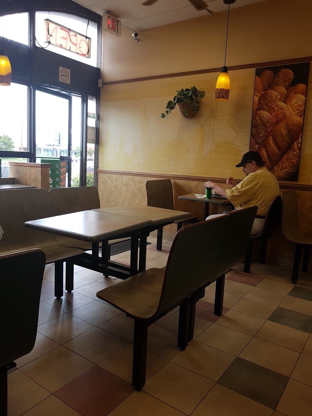 Subway | 7777 Keele St, Concord, ON L4K 1Y7, Canada | Phone: (905) 660-9256